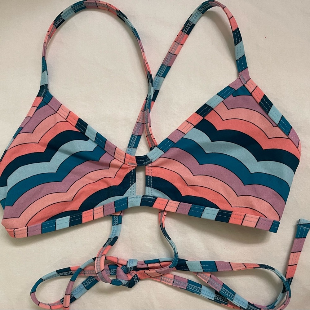 JOLYN Vent bikini top